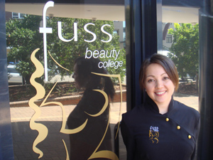 Fuss Beauty College@C^[iVi̊w